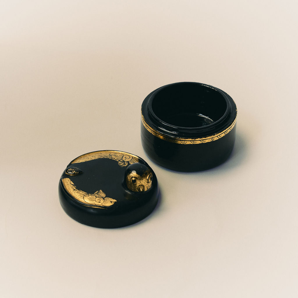 Vintage Lacquered Bird Trinket Box